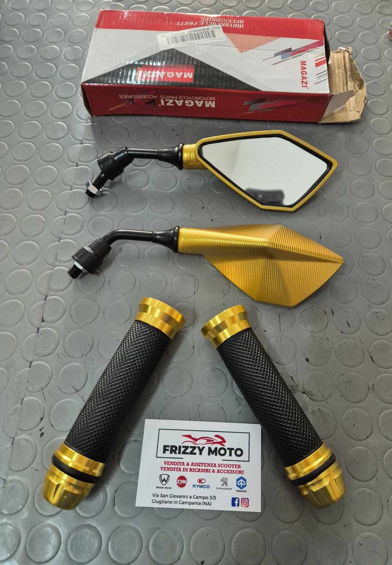 Kit Specchietti e Manopole per moto universali